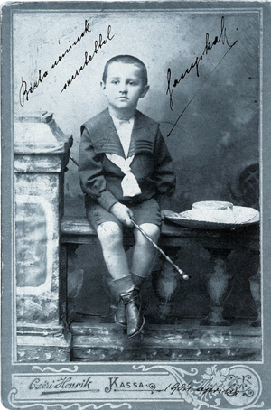 A gyermek Márai 1904-ben. Kép: Wikipédia